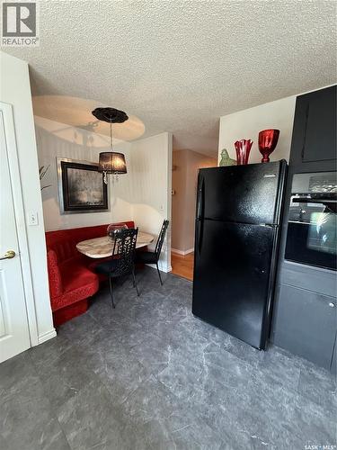 216 Ash Drive, Weyburn, SK - Indoor Photo Showing Other Room