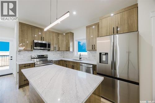 438 Stromberg Crescent, Saskatoon, SK - Indoor Photo Showing Kitchen