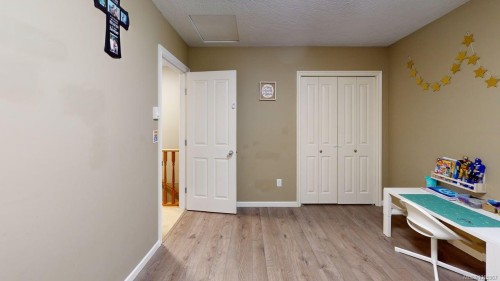 10-95 Talcott Rd, View Royal, BC 