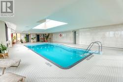 1105 - 556 LAURIER AVENUE W  Ottawa, ON K1R 7X2