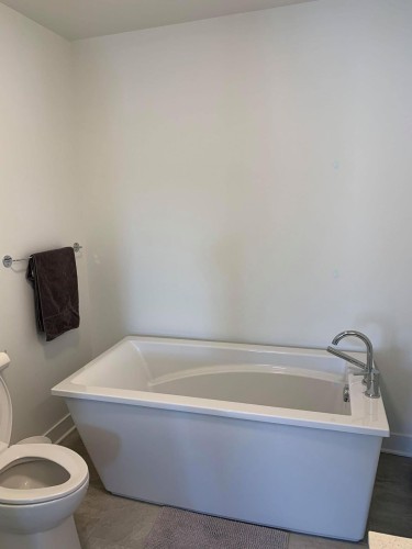 Bathroom - 7-610 Rue Cadieux, Mont-Tremblant, QC - Indoor Photo Showing Bathroom