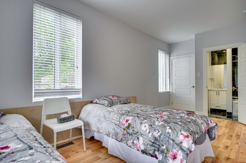 Bedroom - 6481 Rue Morin, Val-Morin, QC - Indoor Photo Showing Bedroom