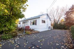 830 Rue Taché  Saint-Pascal, QC G0L 3Y0