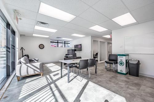 Vue d'ensemble - A-460 Rue St-Charles O., Longueuil (Le Vieux-Longueuil), QC - Indoor