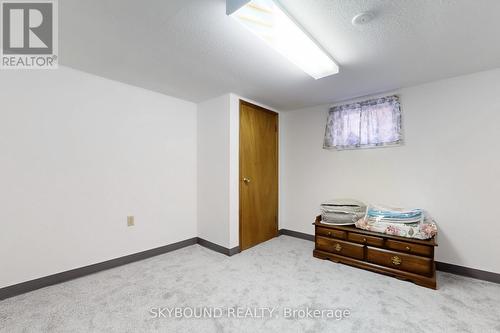 139 Tower Drive, Toronto, ON - Indoor Photo Showing Other Room