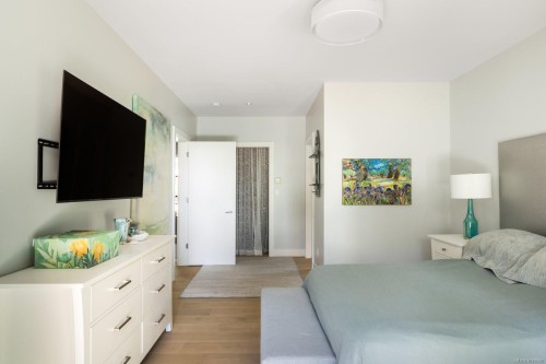 4673 Boulderwood Dr, Saanich, BC 