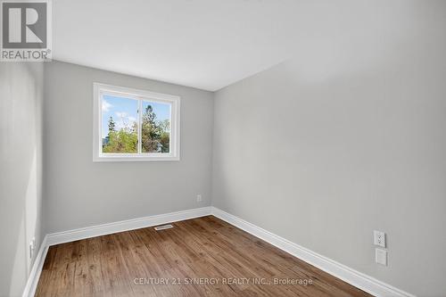 928 Meadowlands Drive, Ottawa, ON - Indoor Photo Showing Other Room