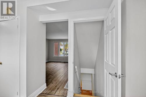 928 Meadowlands Drive, Ottawa, ON - Indoor Photo Showing Other Room