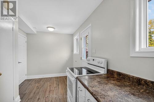 928 Meadowlands Drive, Ottawa, ON - Indoor