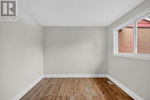 928 Meadowlands Drive, Ottawa, ON - Indoor Photo Showing Other Room