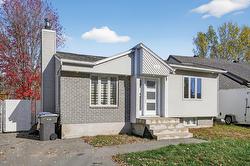 12 Rue De Lorne  Blainville, QC J7C 4L7