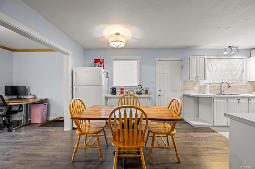 2019 Lambert Dr, Courtenay, BC 