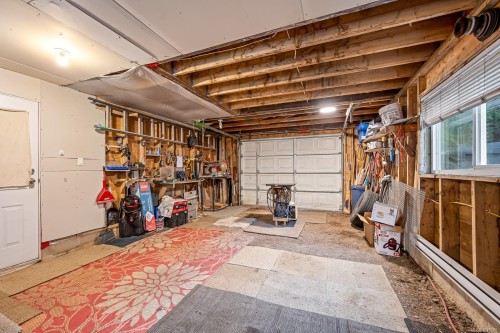 2019 Lambert Dr, Courtenay, BC 