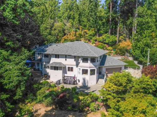 2250 Tryon Rd, North Saanich, BC 