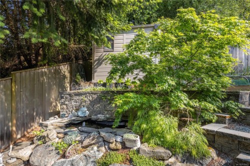 2250 Tryon Rd, North Saanich, BC 