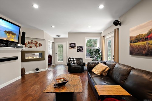 2250 Tryon Rd, North Saanich, BC 