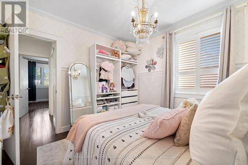 18 Smallwood Drive, Toronto, ON - Indoor Photo Showing Bedroom