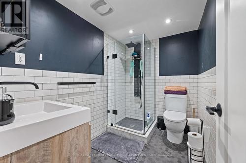 18 Smallwood Drive, Toronto, ON - Indoor Photo Showing Bathroom
