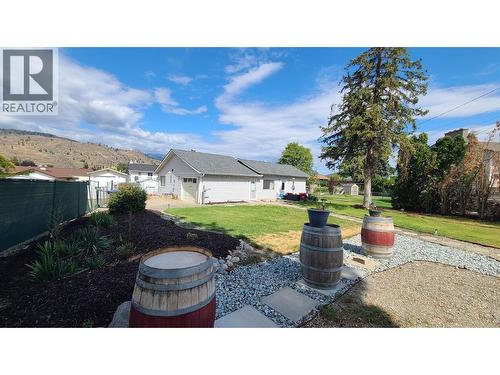 6488 Wolfcub Place, Oliver, BC - Outdoor