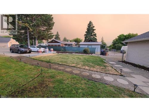 6488 Wolfcub Place, Oliver, BC - Outdoor