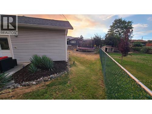 6488 Wolfcub Place, Oliver, BC - Outdoor