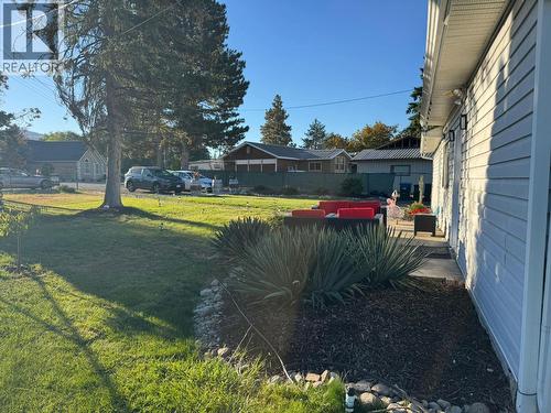 6488 Wolfcub Place, Oliver, BC - Outdoor