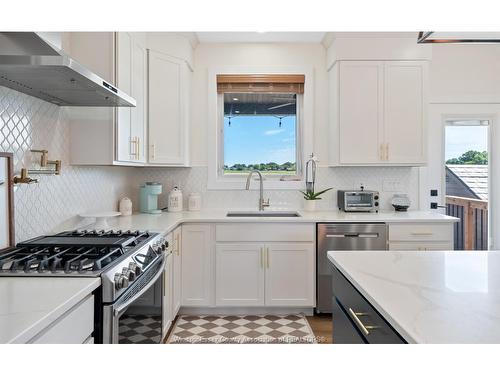 105 Conservation Boulevard, Kingsville, ON 