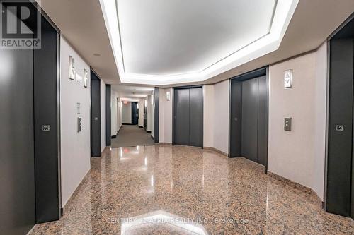 2302 - 38 Elm Street, Toronto, ON - Indoor Photo Showing Other Room