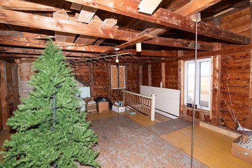 Storage - 383 Route 230 E., Sainte-Hélène-De-Kamouraska, QC - Indoor