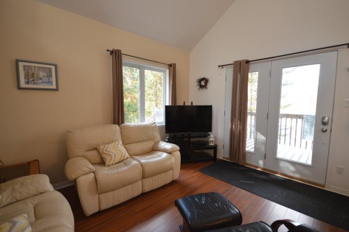 Salon - 12642 Ch. Du Lac-Labelle, Labelle, QC - Indoor Photo Showing Living Room