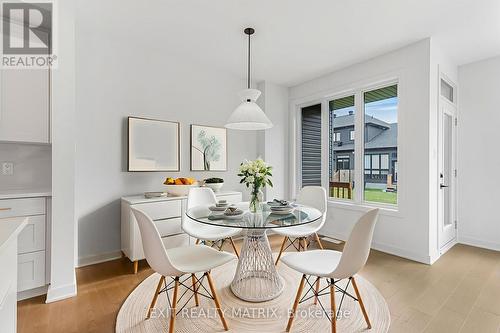937 Cologne Street, Russell, ON - Indoor Photo Showing Dining Room