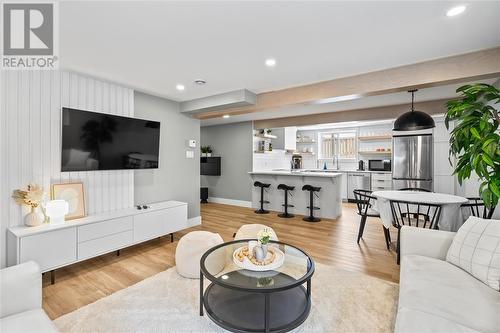 791 Conception Bay Highway, Conception Bay South, NL - Indoor Photo Showing Living Room