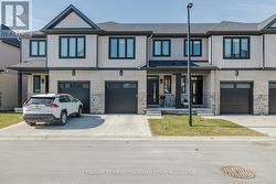 9 - 601 LIONS PARK DRIVE  Strathroy-Caradoc (Mount Brydges), ON N0L 1W0