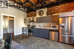 140 King STREET West Unit# 301  Chatham, ON N7M 1E3