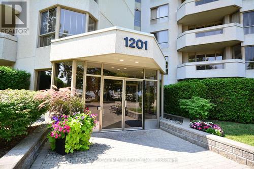 302 - 1201 North Shore Boulevard E, Burlington, ON - Outdoor With Balcony