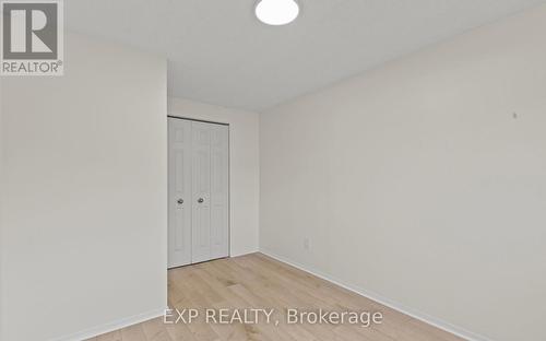 Upper - 6 Mccordick Drive, St. Catharines, ON - Indoor Photo Showing Other Room