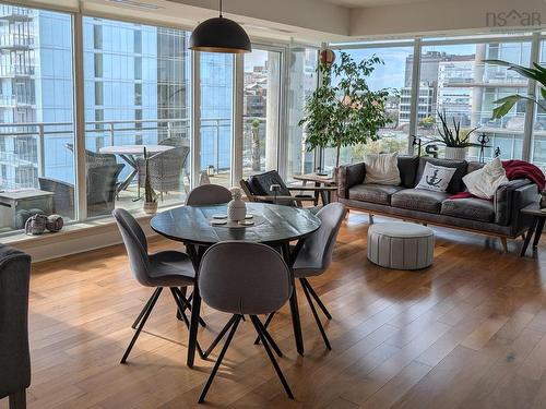 706 31 Kings Wharf Place, Dartmouth, NS 