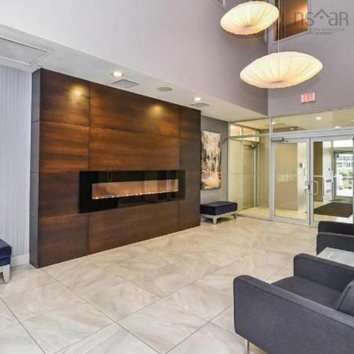 706 31 Kings Wharf Place, Dartmouth, NS 