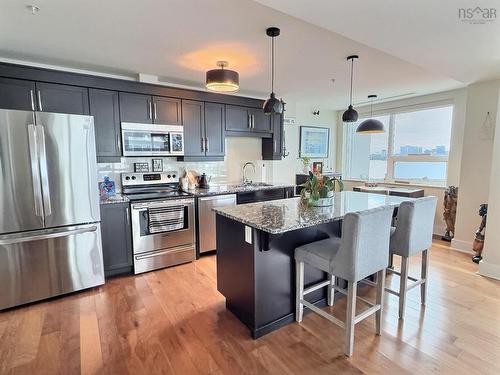 706 31 Kings Wharf Place, Dartmouth, NS 