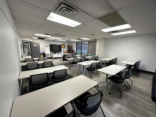 35 Macdonald Avenue, Dartmouth, NS 