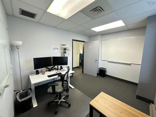 35 Macdonald Avenue, Dartmouth, NS 