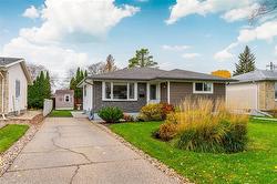 23 Sark CR  Winnipeg, MB R2C 0H4