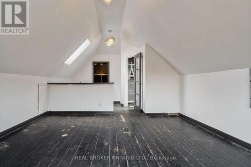 125 Grant Avenue, Hamilton, ON - Indoor Photo Showing Other Room
