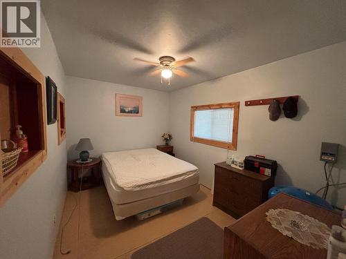 2832 Jewel Lake Road, Greenwood, BC - Indoor Photo Showing Bedroom