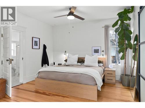 784 Lawrence Avenue, Kelowna, BC - Indoor Photo Showing Bedroom