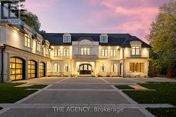 100 BAYVIEW RIDGE  Toronto, ON M2L 1E6