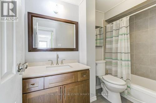 1232 Napier Crescent, Oakville, ON - Indoor Photo Showing Bathroom
