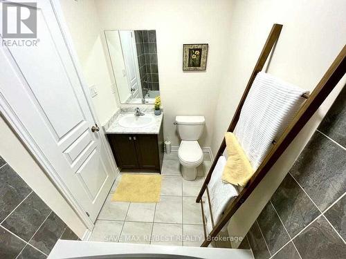 12 Aspen Hill Road, Brampton, ON - Indoor Photo Showing Bathroom