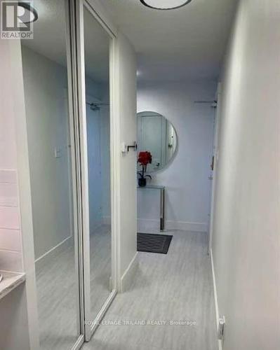 1204 - 1103 Jalna Boulevard, London South (South X), ON - Indoor