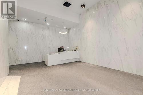 Front Lobby - 1209 - 203 Catherine Street, Ottawa, ON - Indoor Photo Showing Other Room